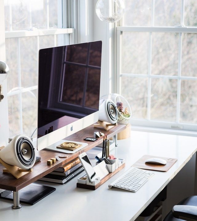 computer, keyboard, apple-2565478.jpg